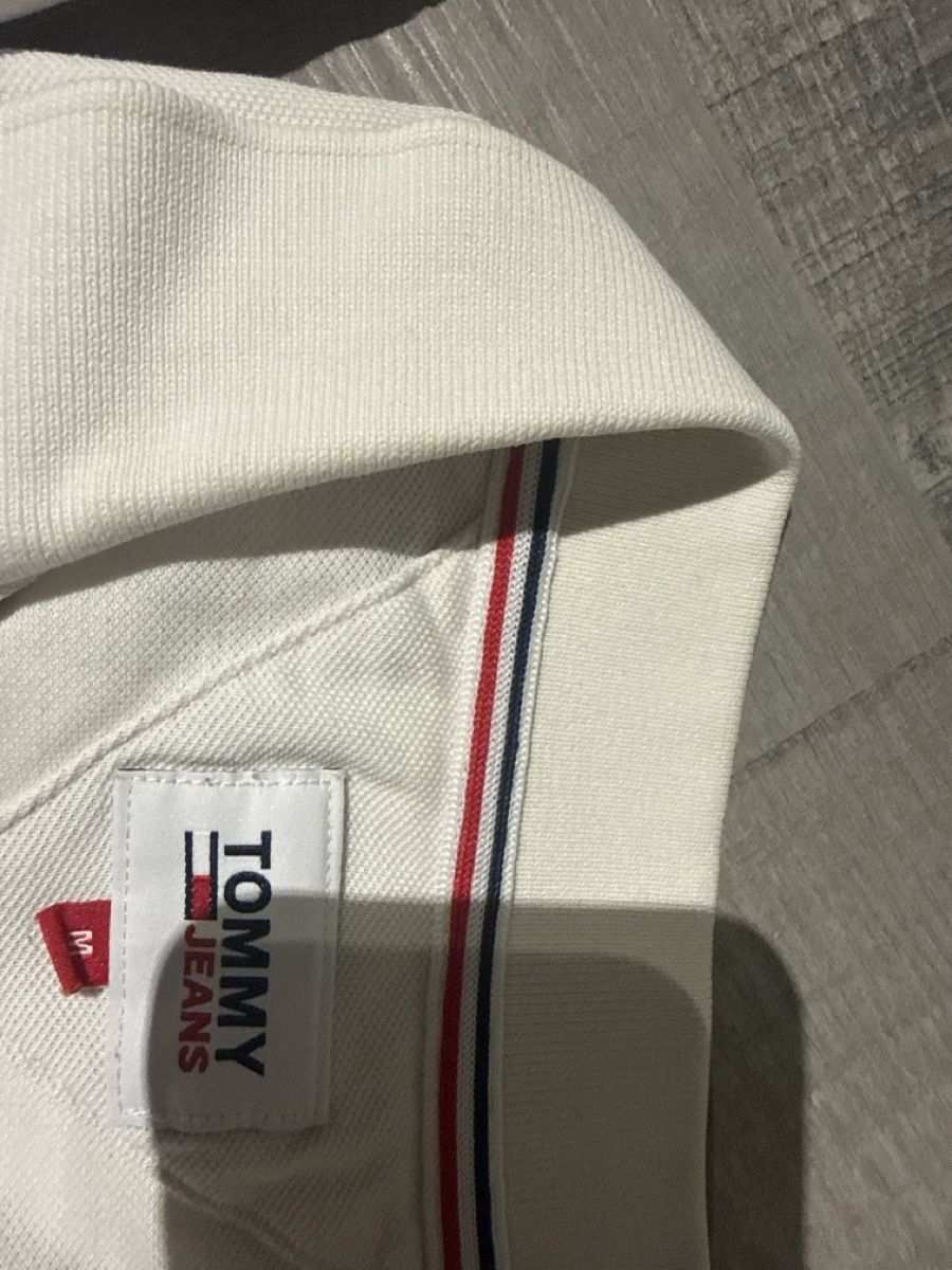 Tommy Hilfiger Chemises, T-shirts & Polos: 2 polos  – D'occasion à Tramelan par mar_xrj7 2