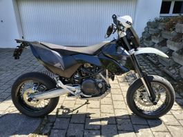 KTM 690 SMC – gepflegt, ab MFK, inkl. Zubehör