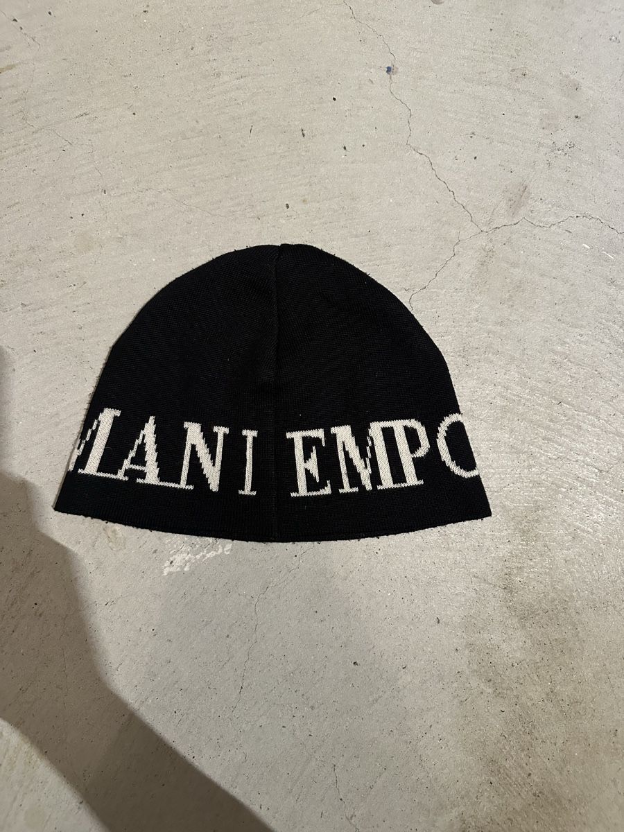 Armani Copricapi, berretti & cappellini: Emporio Armani Beanie – Usato da Dättwil AG venduto da seung.kuk 2