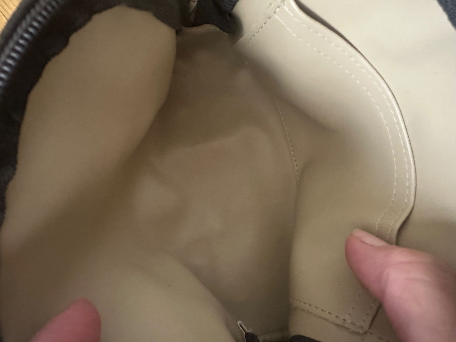 Longchamp Custodie per cosmetici: Longchamp Necessaire – Usato da Glattbrugg venduto da A.S.90 5