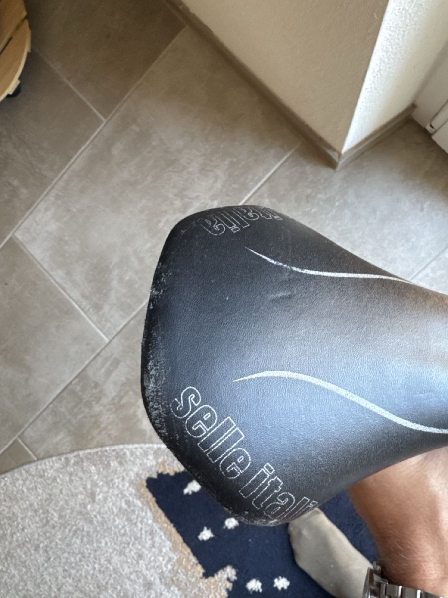 Selle Italia Pezzi di ricambio: Selle Italia Road Saddle + Controltech 7075 3D seatpost – Usato da Zürich venduto da nom_8wmp 2