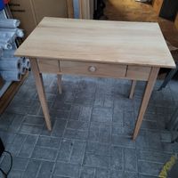 HolzTischli restauriert, aufgefrischt