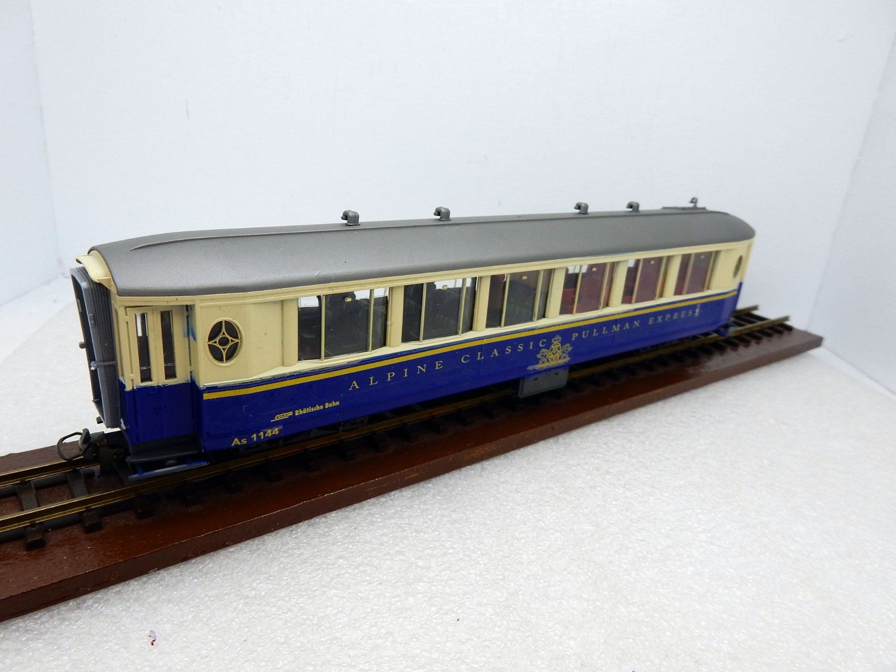 Bemo Trains électriques: Hom  - RhB "Alpine Classic Pullmann"- Voit Salon  As1144 – D'occasion à Locarno par Gudrun2 3