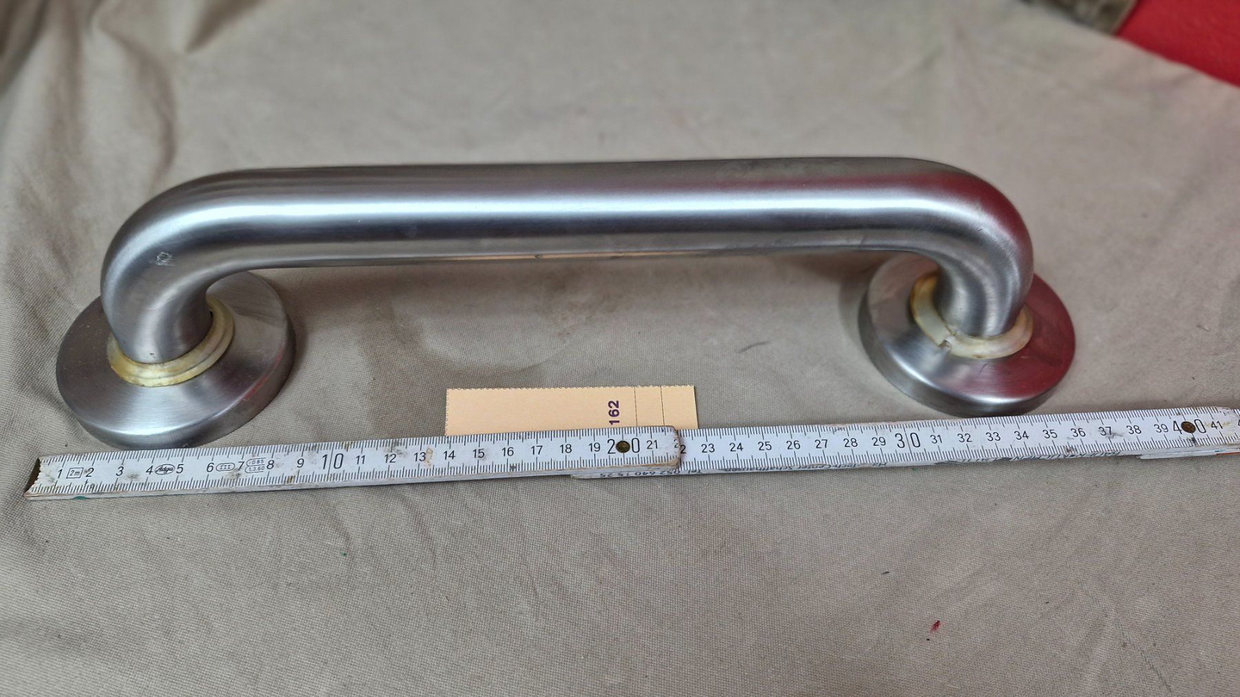 Balustrades: Haltegriff WC oder Badewanne Chromstahl 36cm (162) – D'occasion à Dorf par Zur-Lingg
