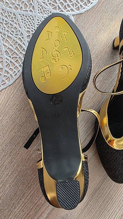Scarpe da donna: Damenschuh – Usato da Wallisellen venduto da alj_cr5c 1