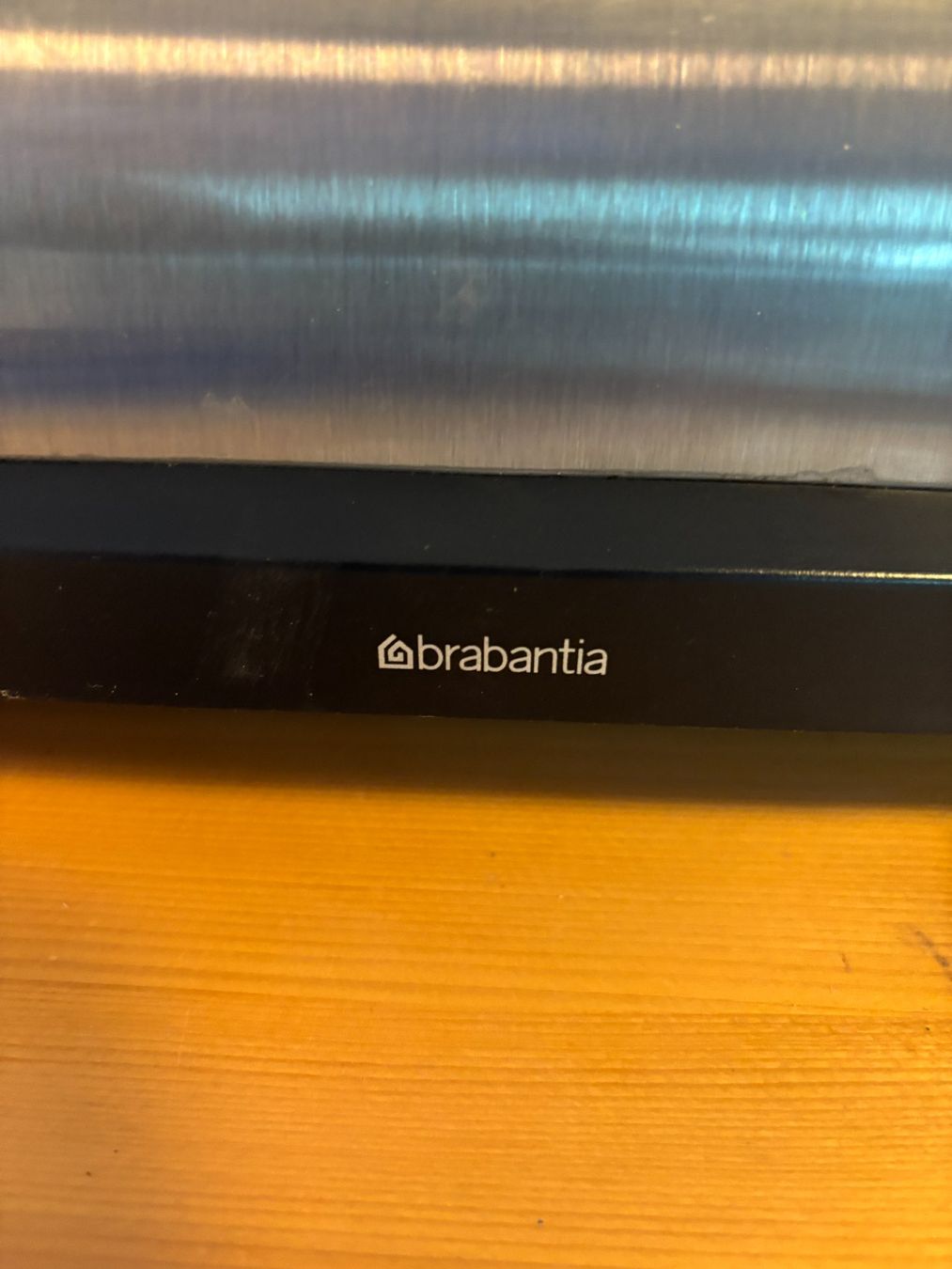 Brabantia Contenitori & Simili: Brotkasten Brabantia 45 cm breit – Nuovo (secondo la descrizione) da Birmensdorf ZH venduto da Jpiano 1