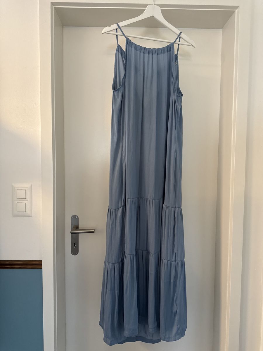 Tchibo Vestiti: blaues Maxikleid von tchibo, Gr. 40 – Usato da Lohn-Ammannsegg venduto da SamanthaF