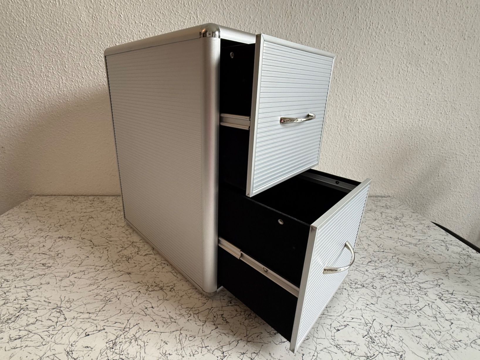 Sistemi di archiviazione: Schubladenbox Alufach HAMA CD-ROM FILE-BOX 300 – Usato da Zürich venduto da TiptopGerneWieder 2