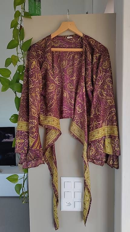 Camicette: Wickelbluse Gr. S – Nuovo e nell'imballaggio originale da Solothurn venduto da Claudiaf11 2