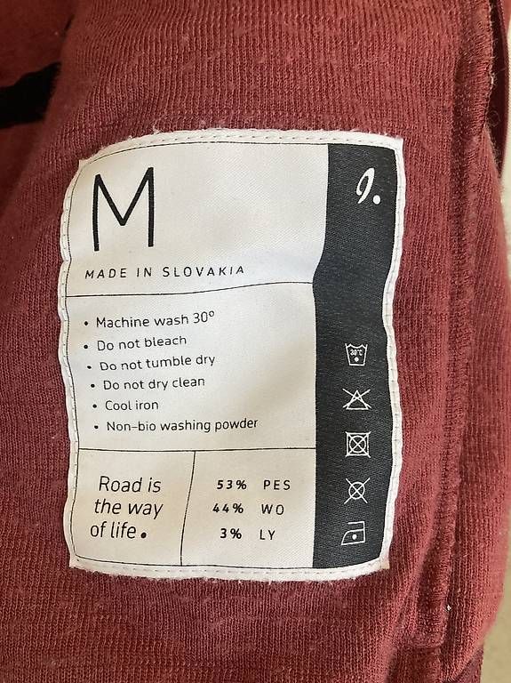 Canottiere & Pantaloni: Isadore Langarmtrikot Ruby Wine M – Usato da Zürich venduto da BootmakerforKings 2