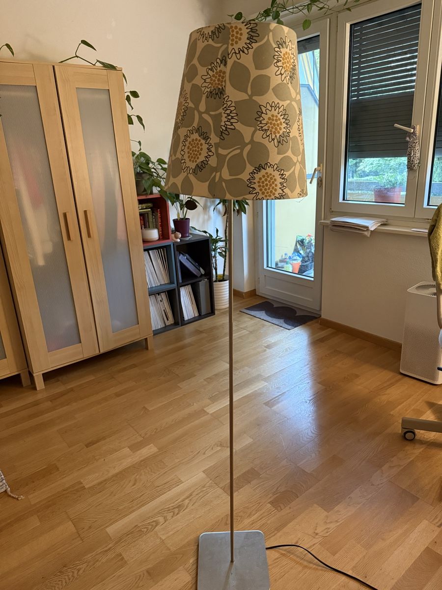 Lampes: Lamp with bulb – D'occasion à Zurich par mad_6fk5