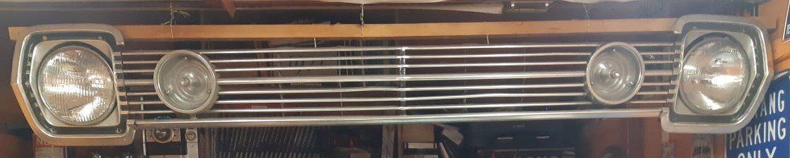 Mopar Alle Autoersatzteile: Mopar 1966 Plymouth Satellite Grill – Gebraucht aus Niedergösgen von usc_8qc6