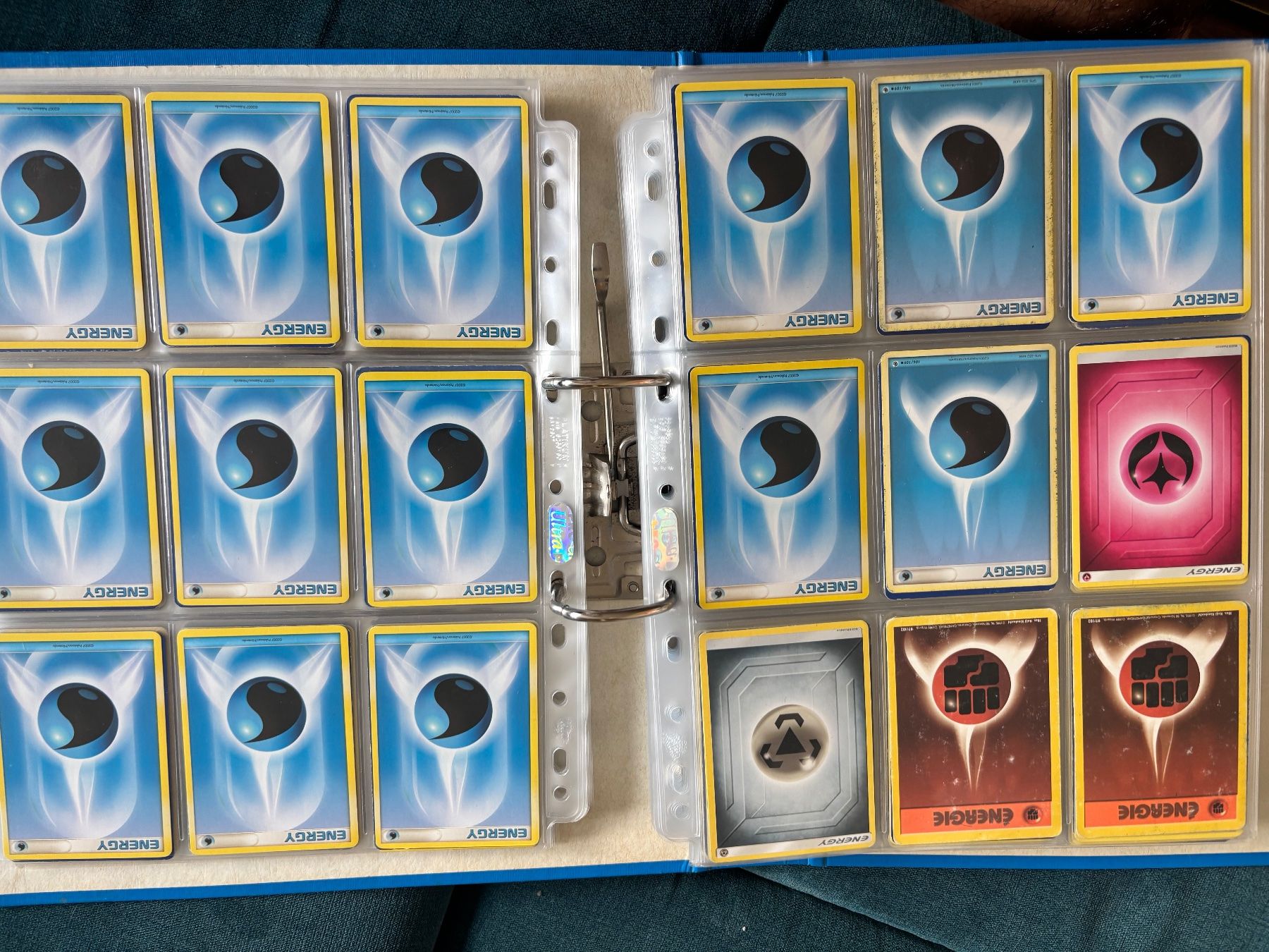 Pokémon Carte collezionabili: 3/3 suite classeur – Usato da St-Aubin FR venduto da rfl_j8k7 4