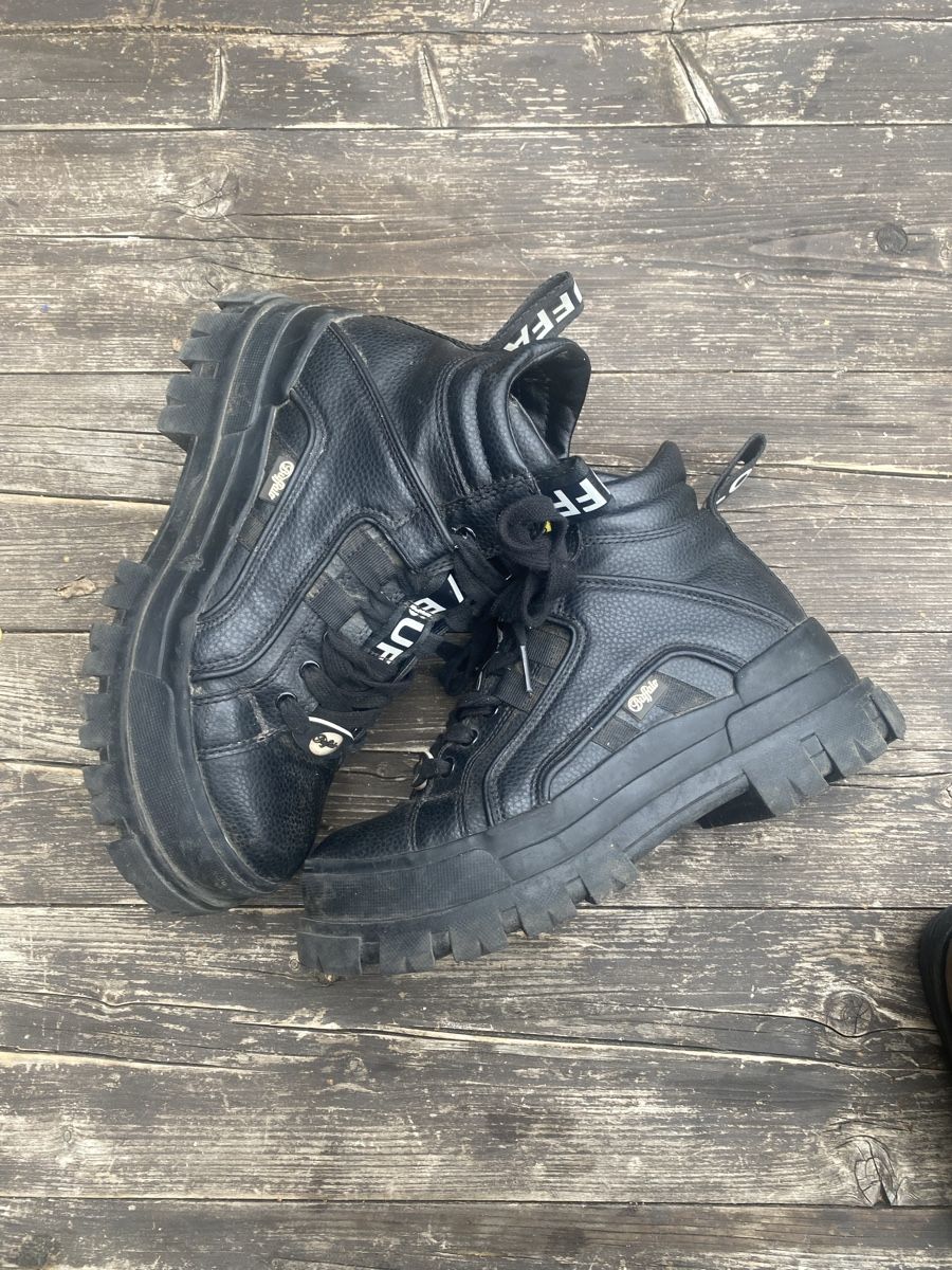 Buffalo Scarpe da donna: Buffalo Boots Chunky Grösse: 38 – Usato da Muri b. Bern venduto da jan_jr2w
