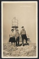 Säntis, Wanderer-Familie auf dem Gipfel