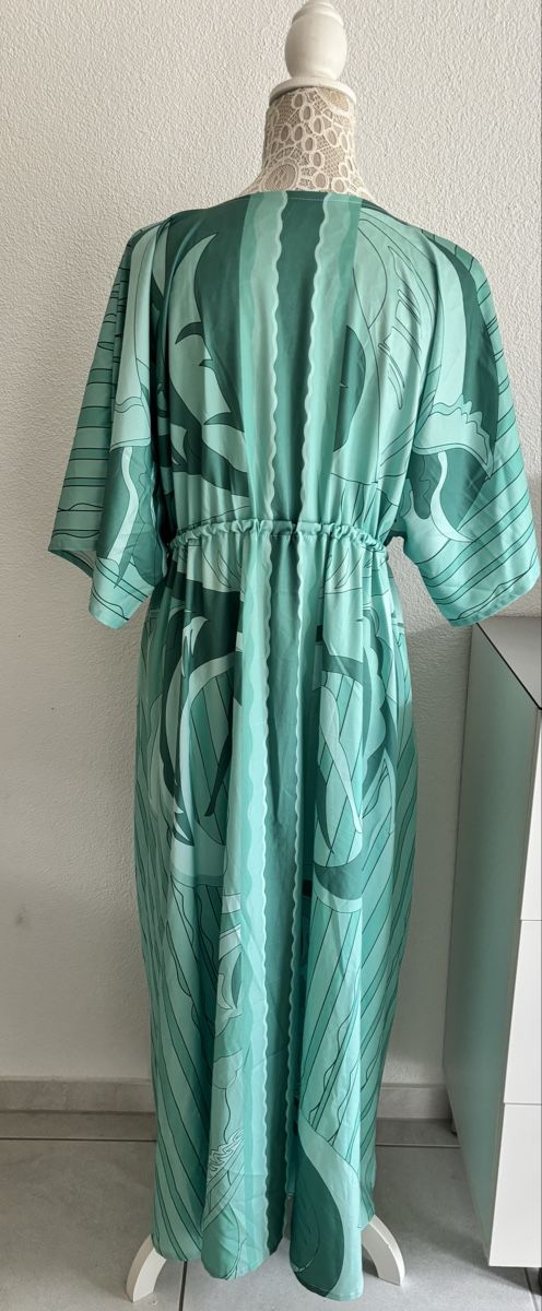 Vestiti: Kleid Gr. 42/44 – Usato da Eglisau venduto da 3flower-power3 2