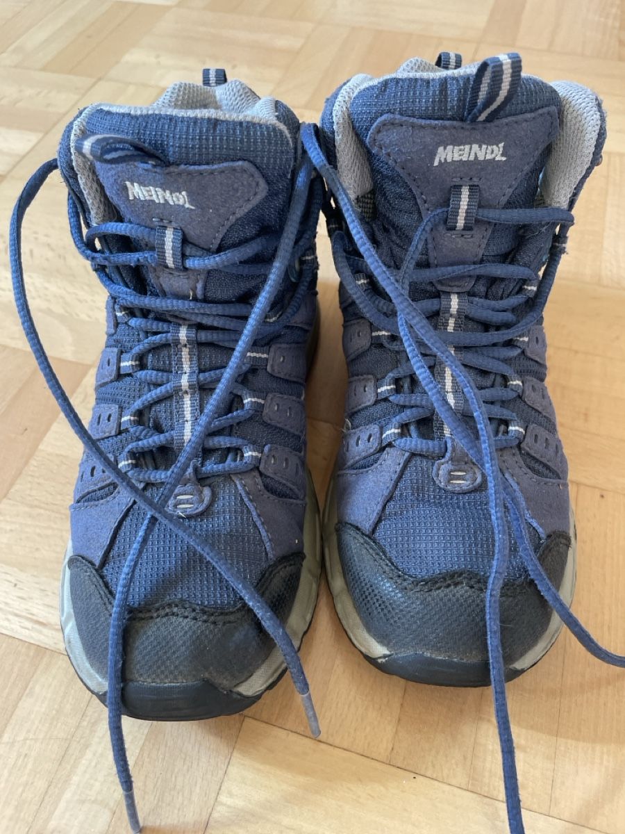 Meindl Herrenschuhe: Meindl Wanderschuhe, Gr. 31 – Gebraucht aus Zürich von NutzD