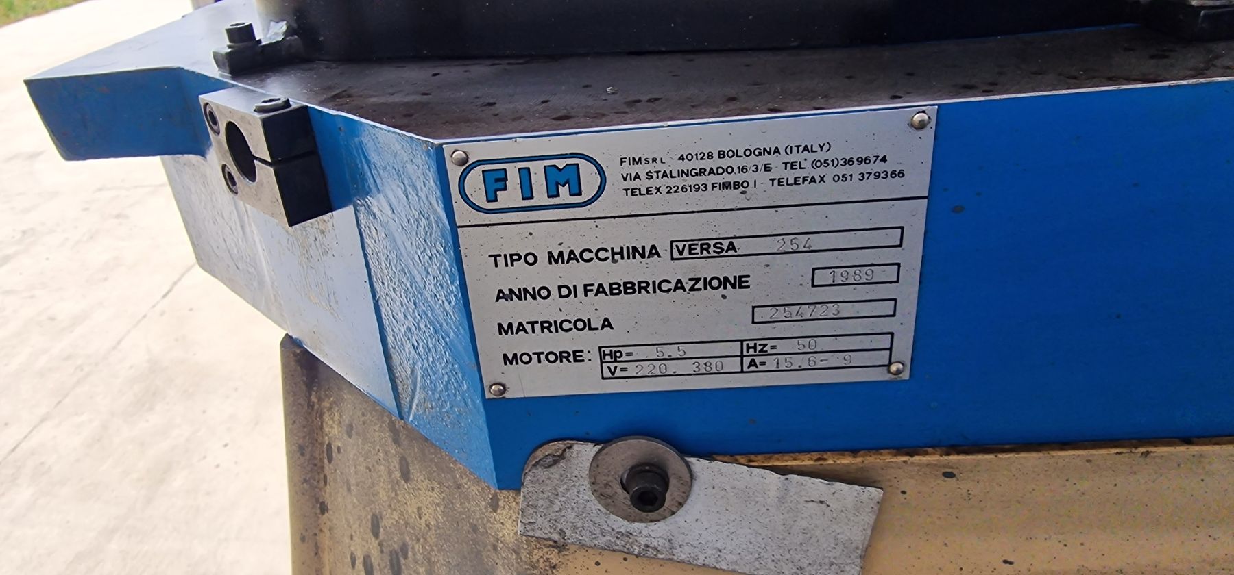 Esab Tutte le macchine: Ausklinkmaschine Versafix 254 – Usato da Emmenbrücke venduto da inf_l8yf 6