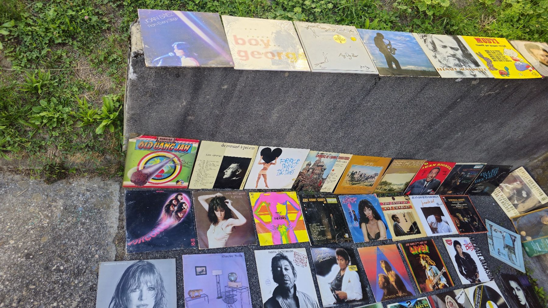 Dischi in vinile: lot disques viniles 33 tours – Usato da Lausanne venduto da monisar01 1