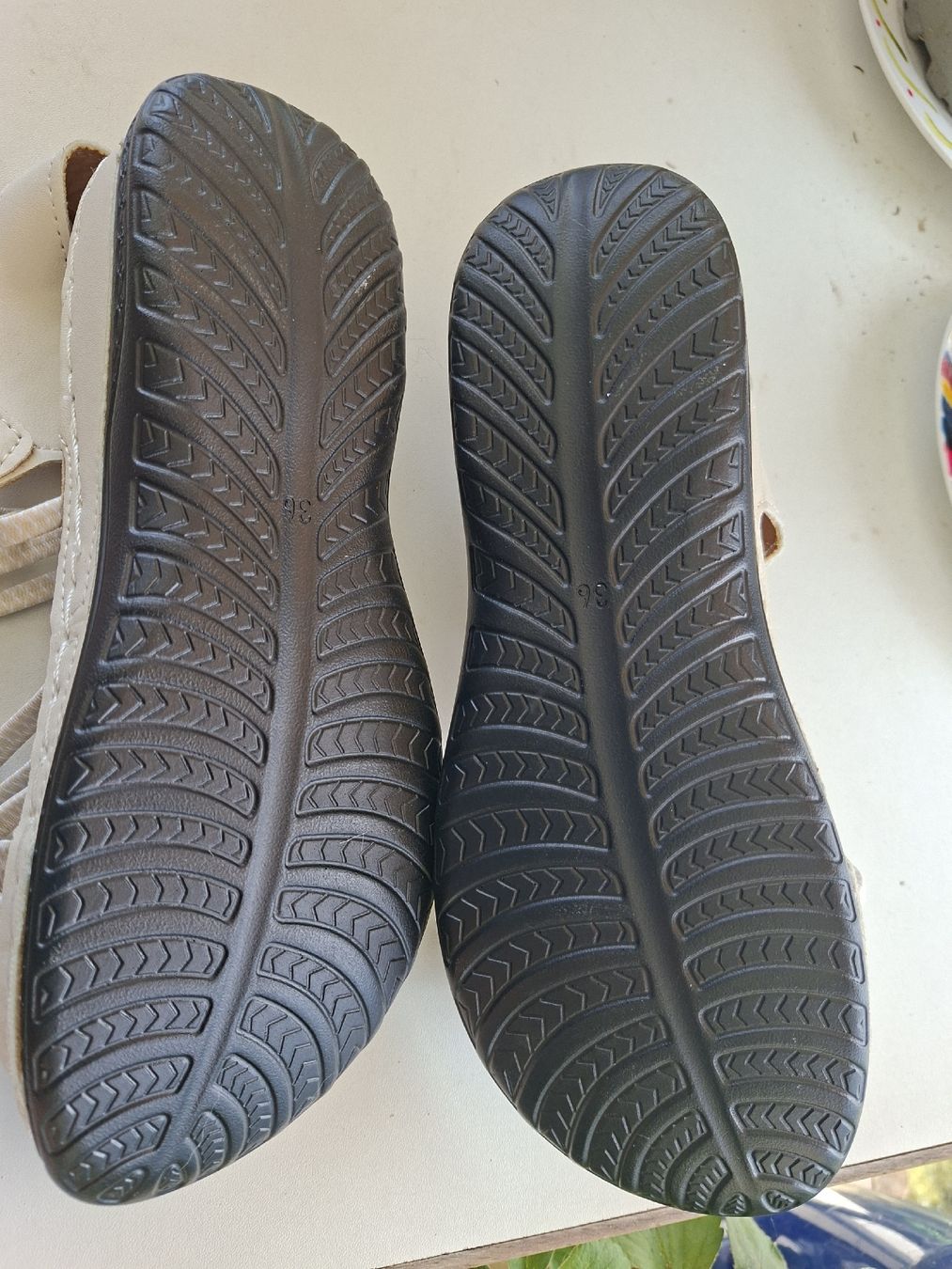 Scarpe da donna: Sandalettes taille 36 – Nuovo (secondo la descrizione) da Neuchâtel venduto da qunalo 2