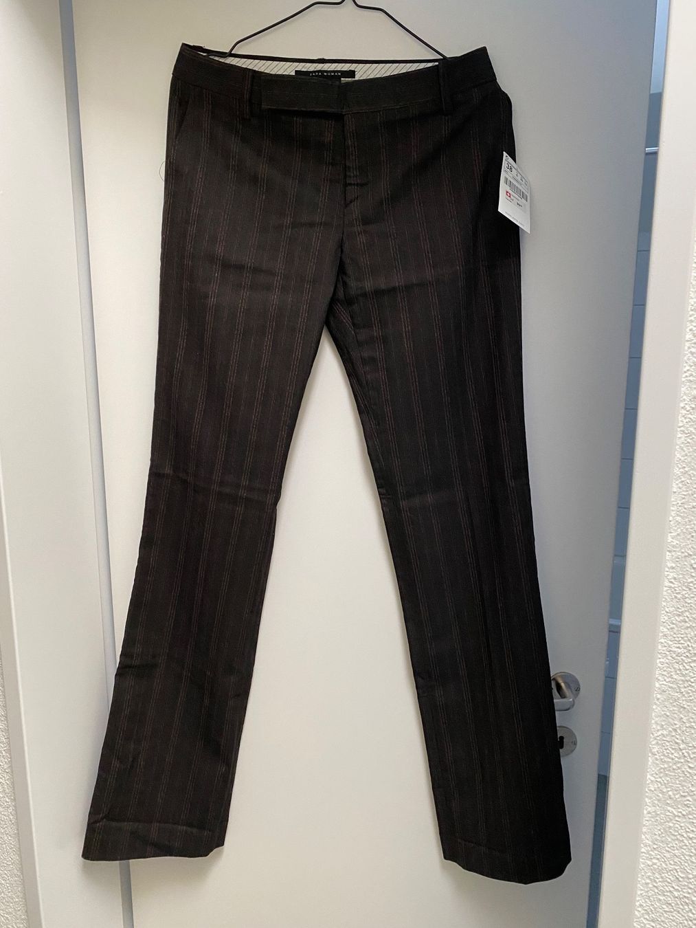 Zara Pantaloni: Damenhose NEU – Nuovo e nell'imballaggio originale da Affoltern am Albis venduto da may_9gdz
