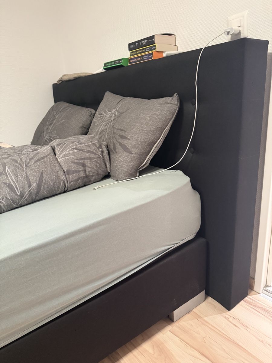 Letti: Boxspringbett mit Kopfteil  – Usato da Hinwil venduto da Kingremii 2