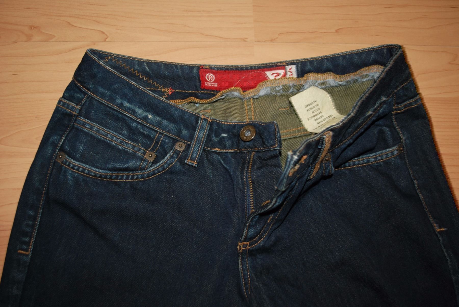 Guess Jeans: Jeans GUESS   Taille/Grosse W 28 – Usato da Cossonay-ville venduto da Super-Price-Quality 3