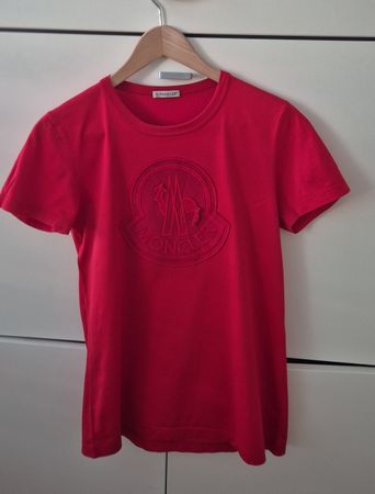 Moncler T-Shirt rot Grösse M guter Zustand
