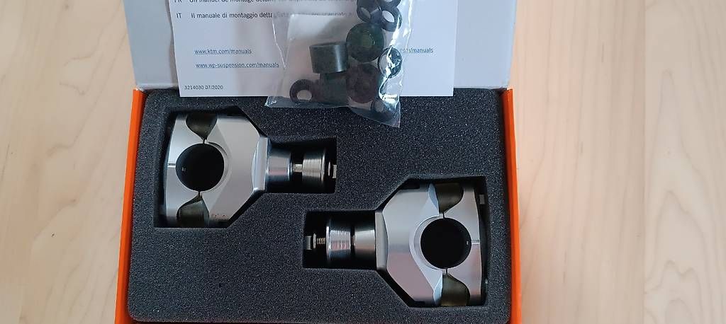 Tutti i ricambio per moto: KTM Progressives Lenkerdämpfungssystem (PHDS) – Usato da Alt St. Johann venduto da mar_rgq8 2