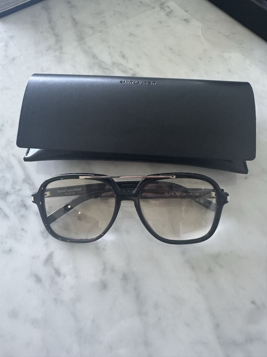 Saint Laurent Occhiali & Lenti: Saint Laurent Sonnenbrillen – Usato da Luzern venduto da MN12 1