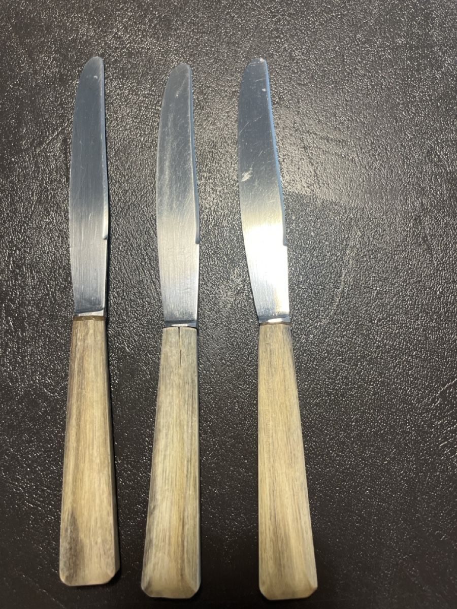 Couverts: Couverts à fromage rostnever – D'occasion à Prangins par Rodard8 3