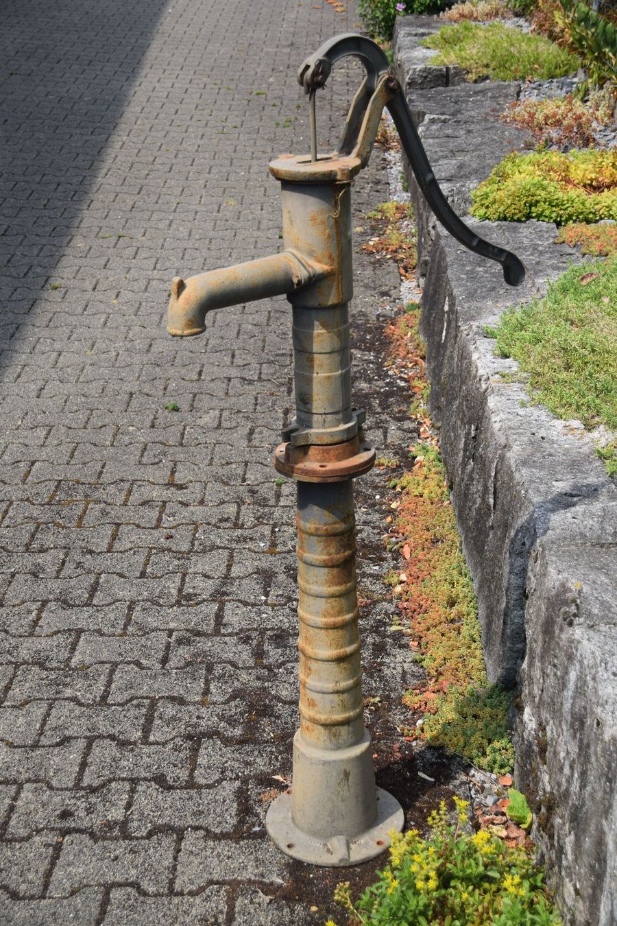 Pompe & Parti di ricambio: Schwengelpumpe/ Handpumpe – Usato da Rüti ZH venduto da Mei996 1