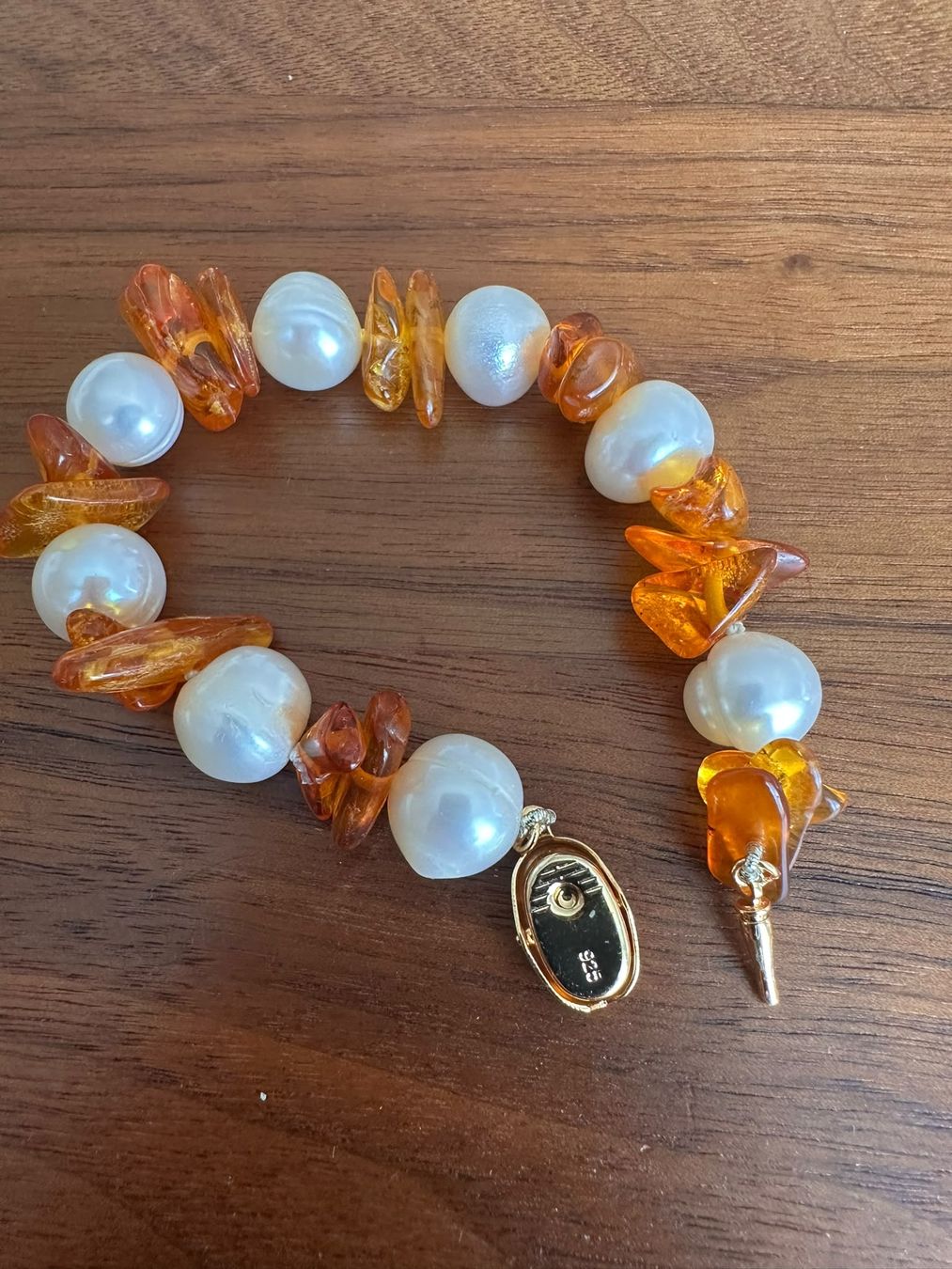 Bracciali & Braccialetti: Elegante Bernsteinkette mit echten Süsswasserperlen – Nuovo e nell'imballaggio originale da Hittnau venduto da Razorback_1971 3