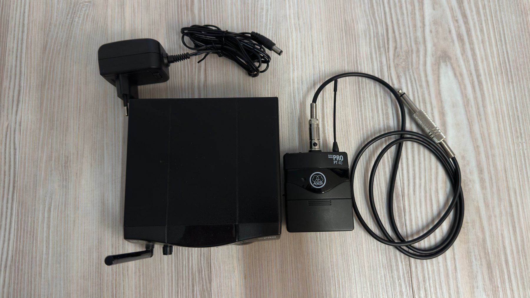 Radiocomunicazione: AKG WMS 40 MINI Instrumental Set – Usato da Gretzenbach venduto da Mega56 1