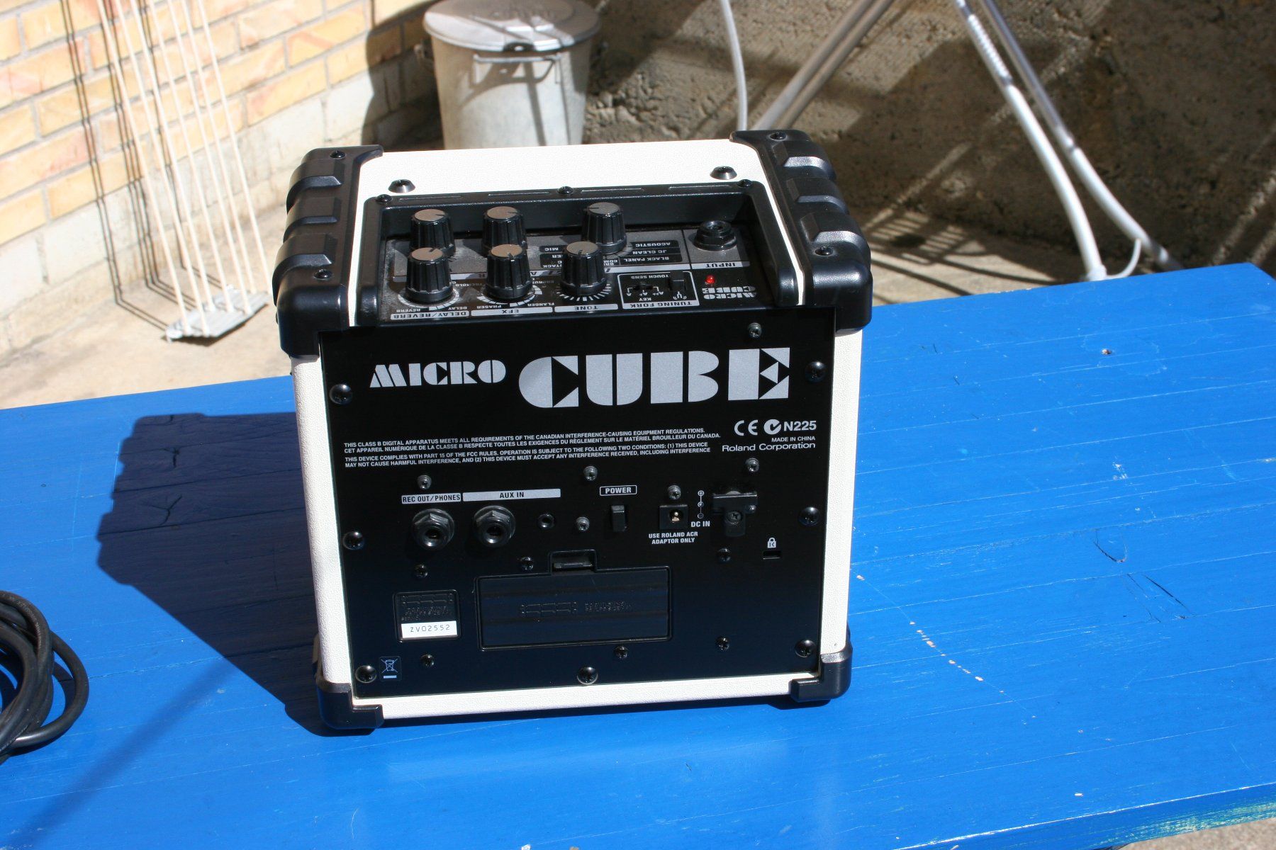 Roland Verstärker: Roland Micro Cube Universal Verstärker – Gebraucht aus Wauwil von Vintagesky 5