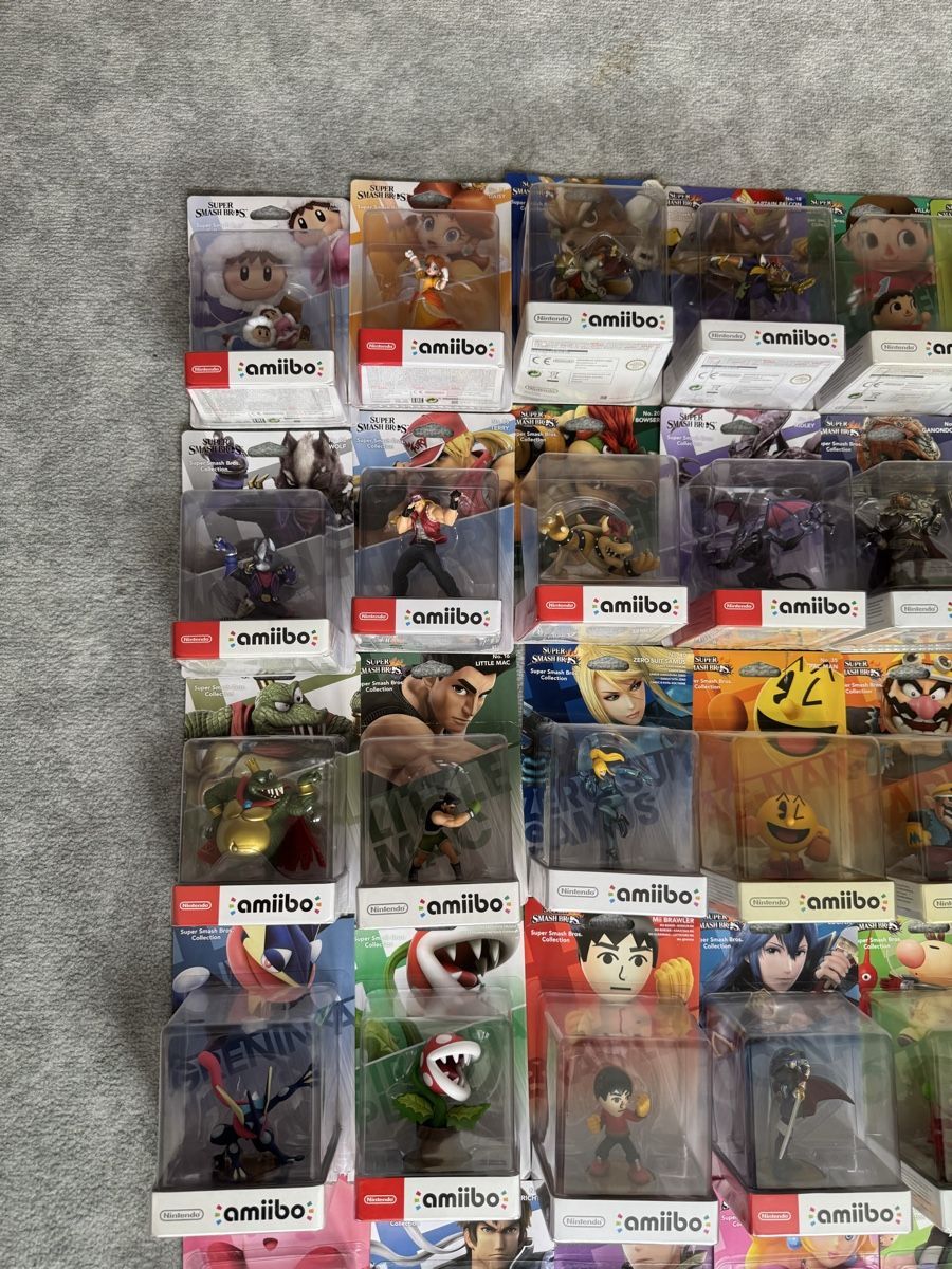 Nintendo Statuette: 65 super smash bros amiibos – Nuovo e nell'imballaggio originale da Wetzikon ZH venduto da the-collector91 1
