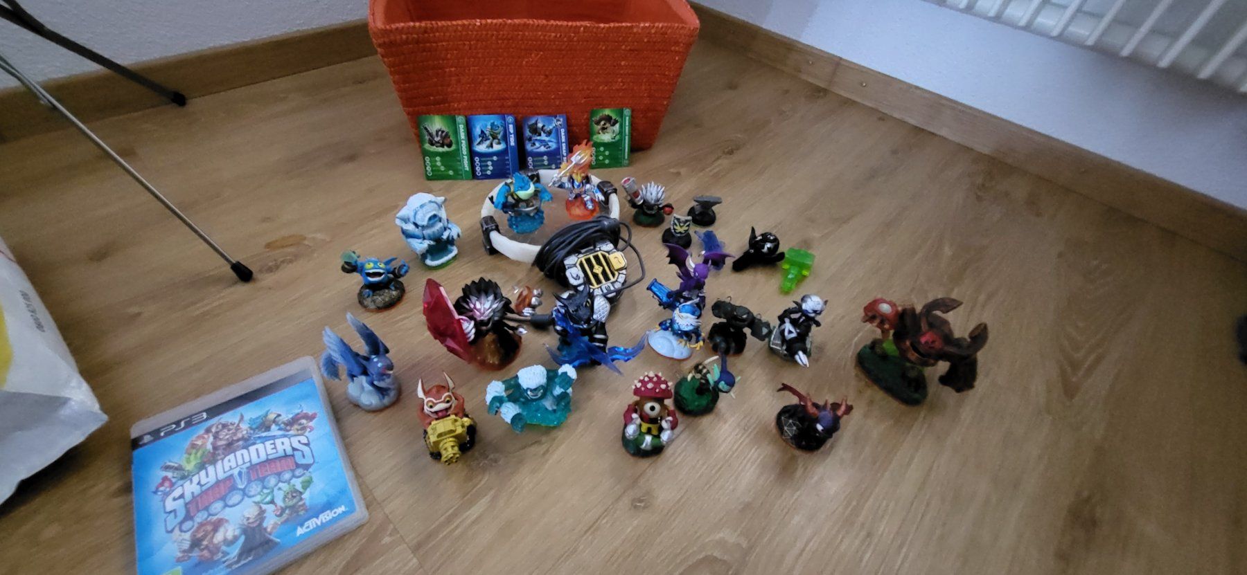 Giochi: Skylanders Trap Team PS3 Sammlung – Usato da Emmen venduto da gto_x69r