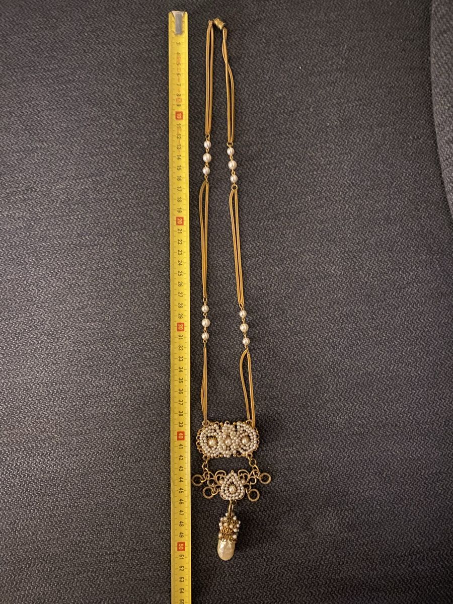 Catenine: Elegante Halskette mit Perlen - Goldfarben, alt – Usato da Berikon venduto da Samurai67ch