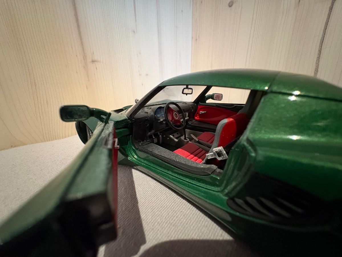 Lotus Voitures modèles: 1:18 Lotus Elise – D'occasion à Pany par Mr.Cars 2