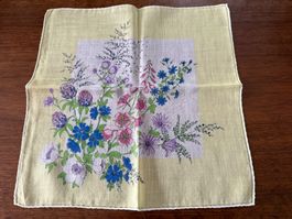 Taschentuch gelb mit Blumenmuster quadratisch guter Zustand