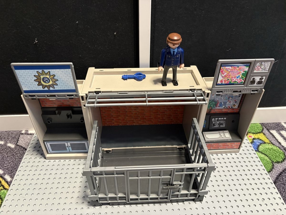 Playmobil Giocattoli: Playmobil Gefängnis – Usato da Stans venduto da wiib