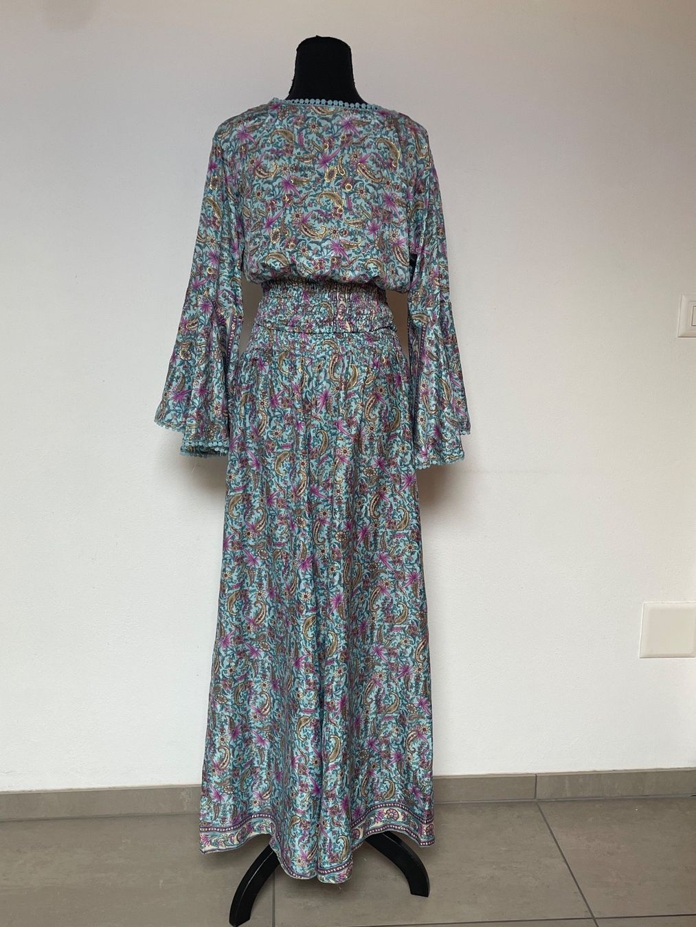 Gonne: Boho Maxihosenrock und Bluse aus Seide – Nuovo (secondo la descrizione) da Sigriswil venduto da ck56 1
