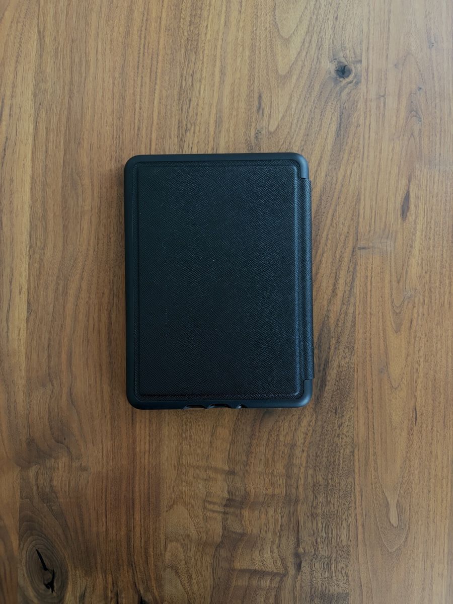 Cover & Protezioni schermo: Kindle Paperwhite Case 12 Generation – Nuovo (secondo la descrizione) da Studen BE venduto da Milaic 1