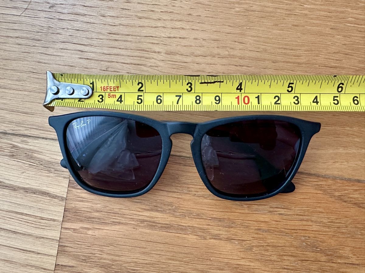 Ray-Ban Occhiali & Lenti: Ray-Ban Sunglasses - Black Frames, Classic Style - Summer – Usato da Gattikon venduto da Sarahs_Schatzkammer 4