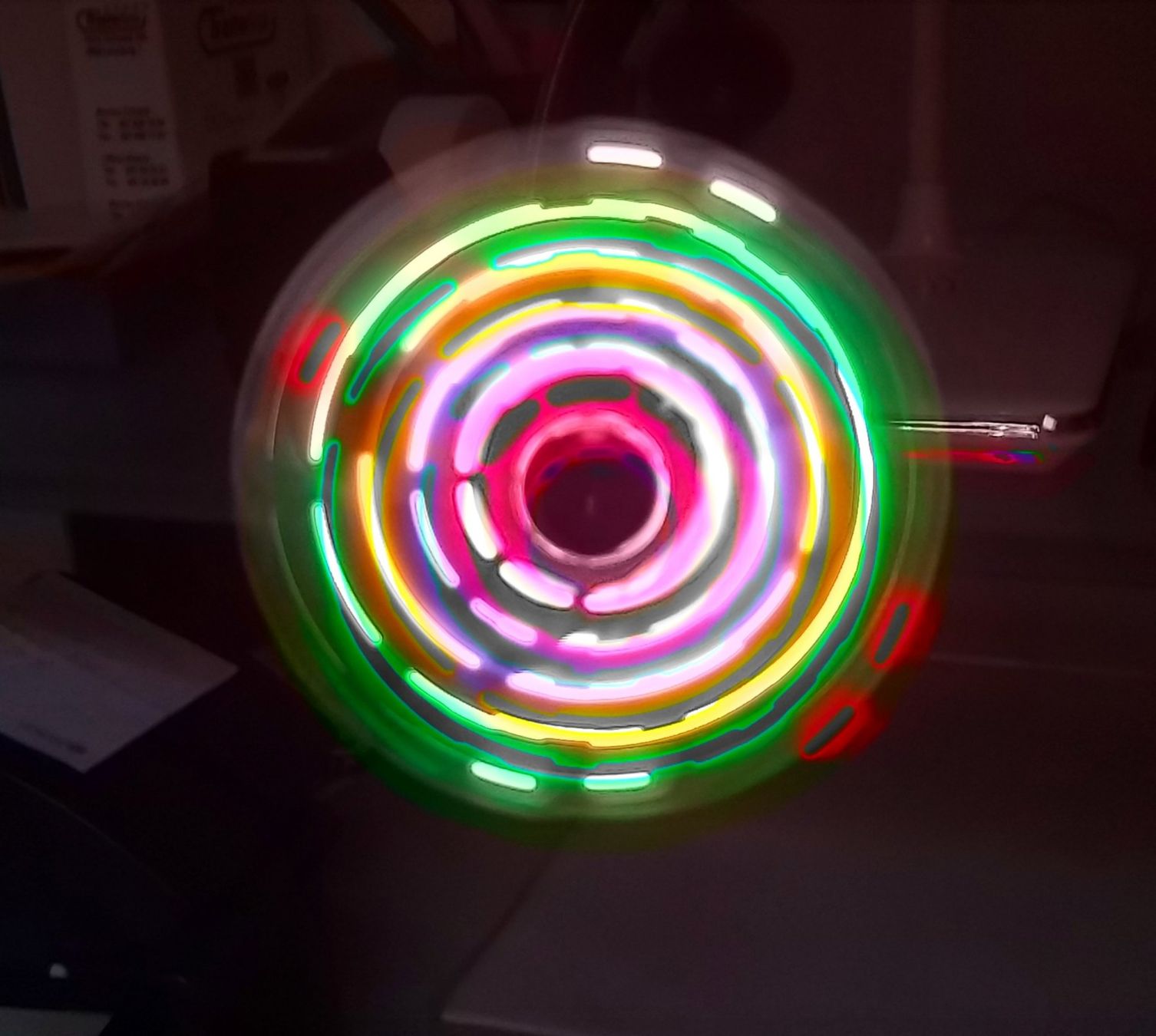Hama Ventilatori: USB Ventilator & LED Fidget Spinner Set ! – Usato da Greppen venduto da 86Sina 8