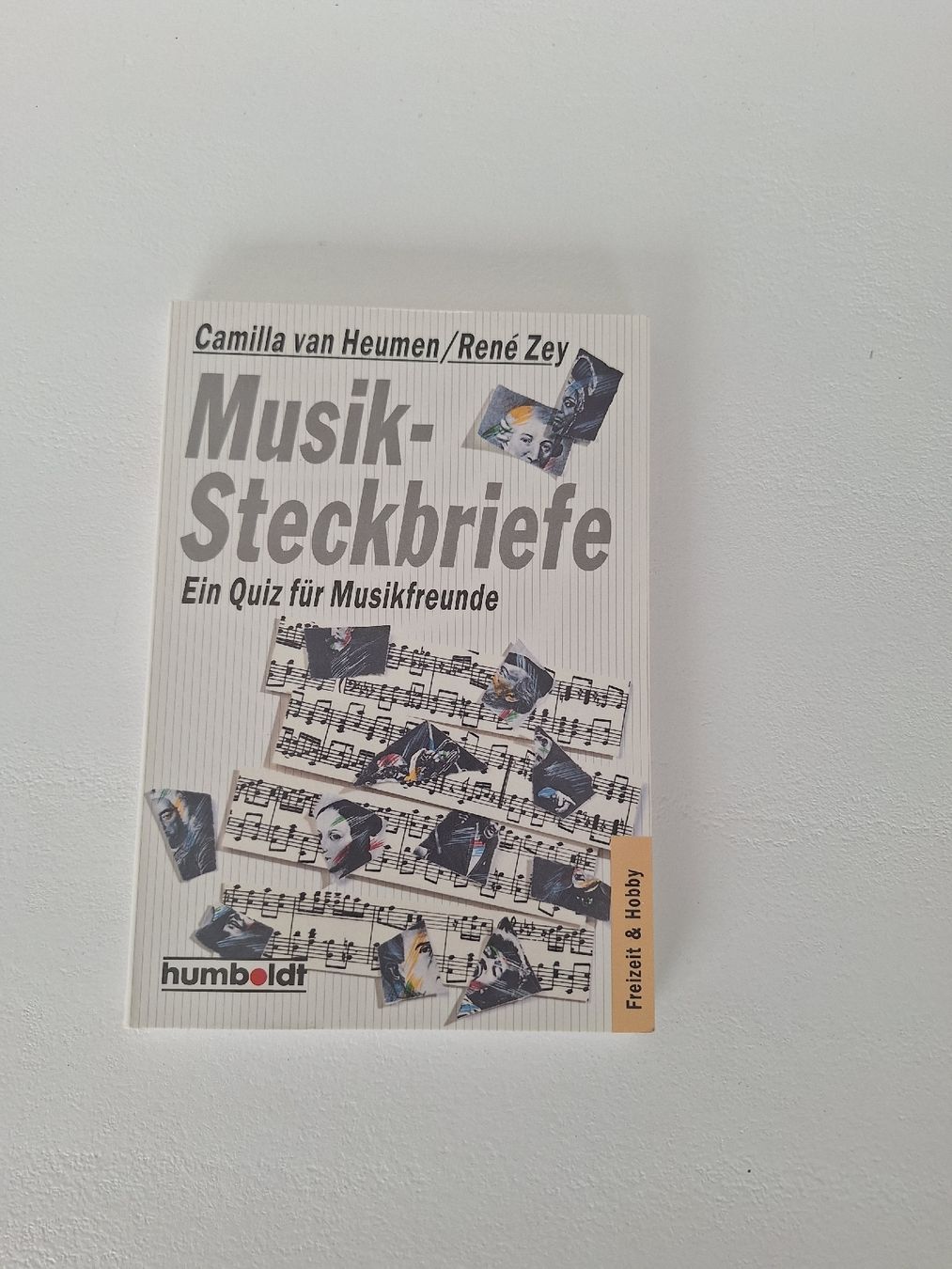 Livres: Buch "Musiksteckbriefe" – D'occasion à Aesch BL par ChezToKa