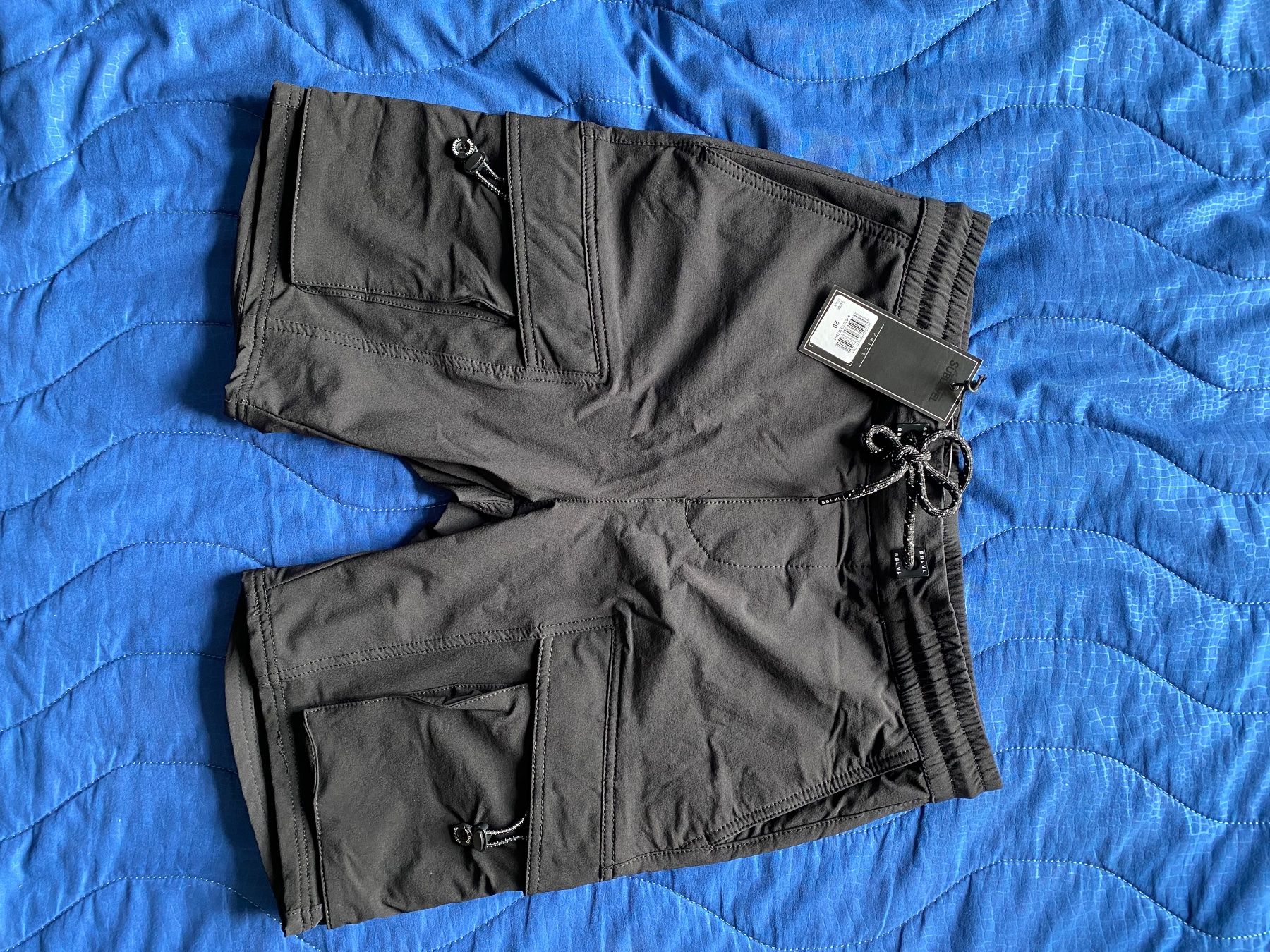 Pantalons: Cargo Shorts - Sublevel – Neuf avec emballage d'origine à Zürich par emanuele_axl