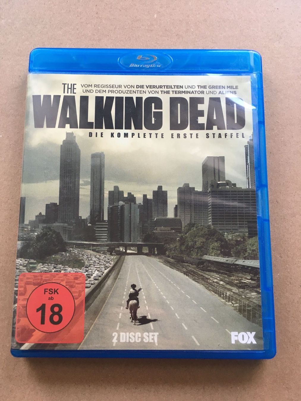 Tutti i DVDs: The Walking Dead Staffel 1 [Blu-ray] – Usato da St.Gallen venduto da MedienJoe