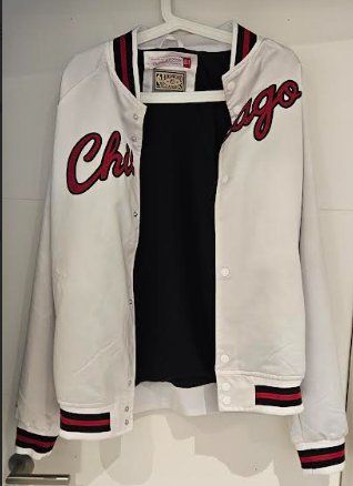 Mitchell & Ness Giacche: Veste Mitchell & Ness Chicago Bulls Taille M – Usato da etoy venduto da Vinyle-is-back.com 2
