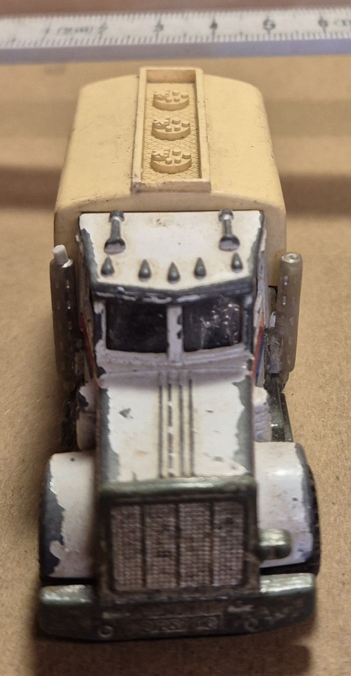 Matchbox Modellini d'auto: Matchbox Peterbilt Tanklaster Amoco 1981, Bespielt! – Usato da Halten venduto da GiMu.84 2